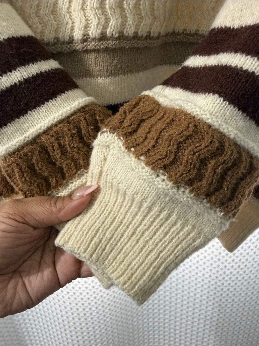 Aelfric Eden Oversized Unisex  Retro 90s Cable Knit Sweater Size XSMALL